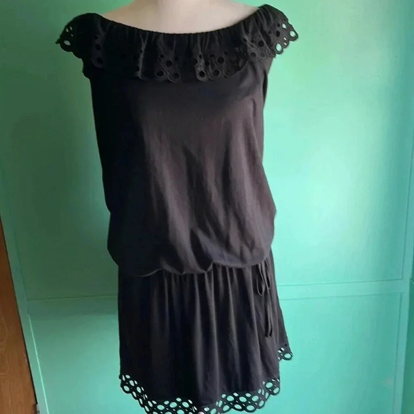 Express dress - Picture 1 of 2